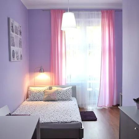 Happy House Hostel Πόζναν
